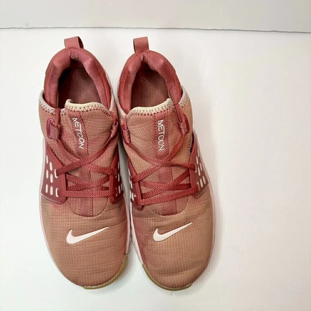 Nike Free Metcon 2 Sneakers Women's Light Redwood Pink cd8526-866 Size 9.5